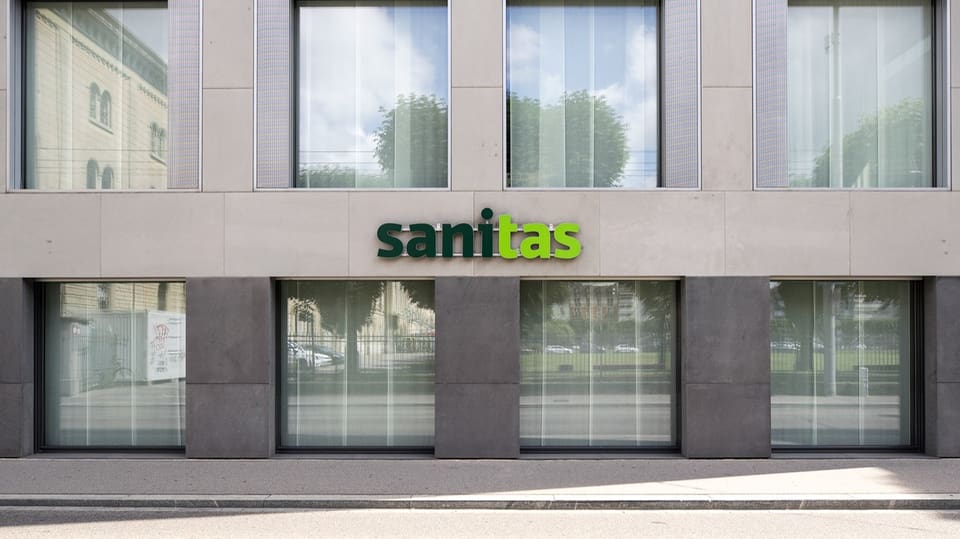 Gebäude mit Aufschrift «Sanitas»