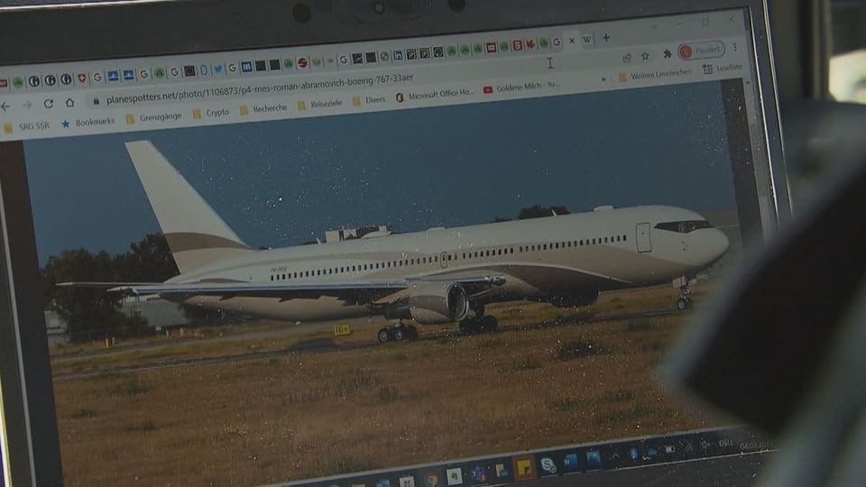 Luxusflieger von Roman Abramovich auf einem Bildschirm.