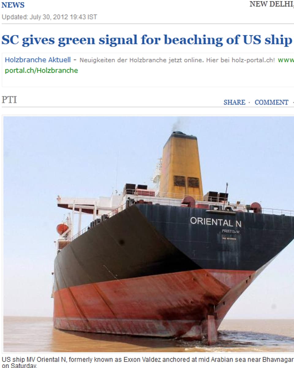 Ausschnitt von der Zeitung «The Hindu» mit einem Foto des Schiffs «Oriental N», das vor der indischen Küste abgewrackt werden sollte.