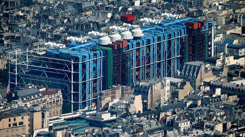 Diese Luftaufnahme aus dem Jahr 2013 zeigt das berühmte Centre Pompidou in Paris. 