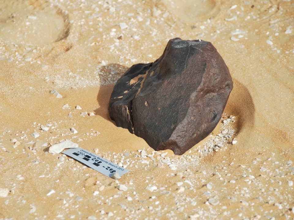 Meteorit in der Wüste