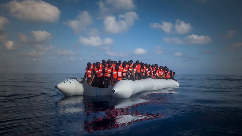 Viele Flüchtlinge aus Afrika versuchen über Lybien in Booten nach Europa zu gelangen. 