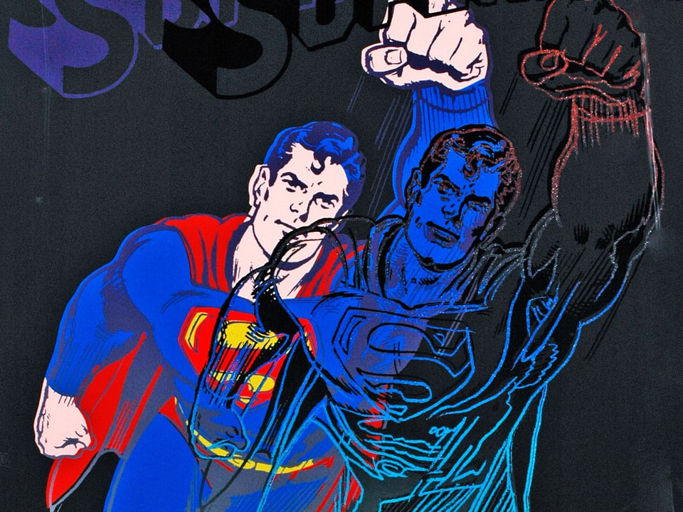 Zwei Zeichnungen von Superman, einmal in blauem Kostüm und einmal als Silouette.