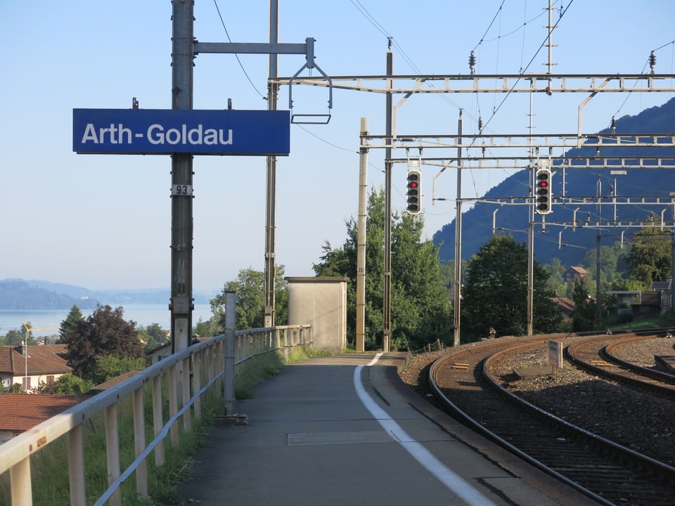 Ein Schild mit der Aufschrift "Arth-Goldau"