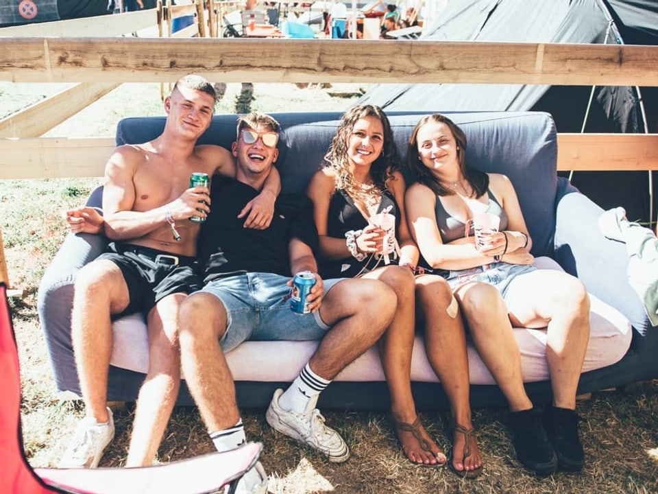 4 junge Menschen am Heitere Open Air