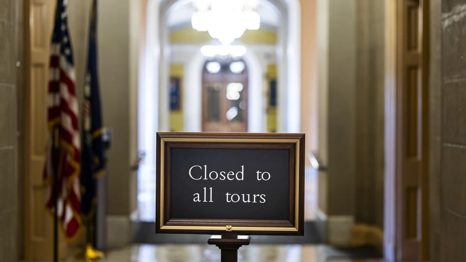 Mitteilung im US-Capitol in Washington, dass touristische Führungen nicht stattfinden.