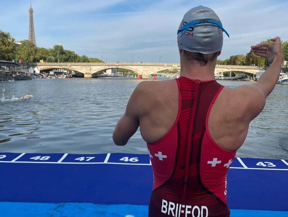 Adrien Briffod beim Einschwimmen am Donnerstag
