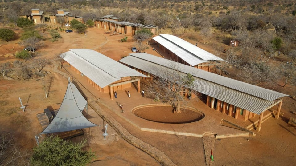 Holzgebäude in Afrika.