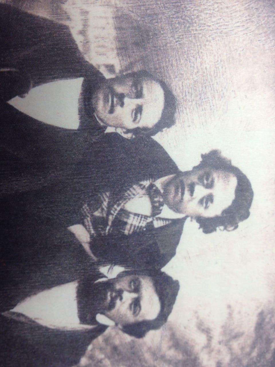Die drei Brüder Xaver (1824 - 1907), Bonifaz (1819 - 1852) und Gustav Suter (1828 - 1891). Fotografie um 1848. 