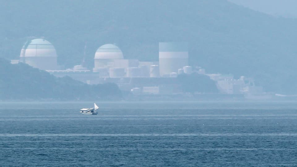 Kernkraftwerk in Japan am Meer gelegen