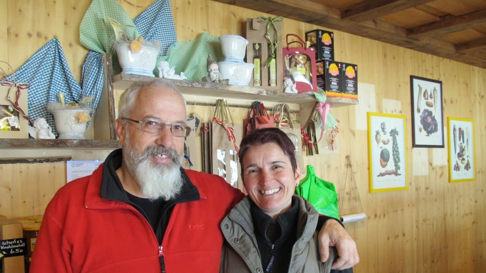 Das Ehepaar Susy und Martin Birrer vom Gummenhof.