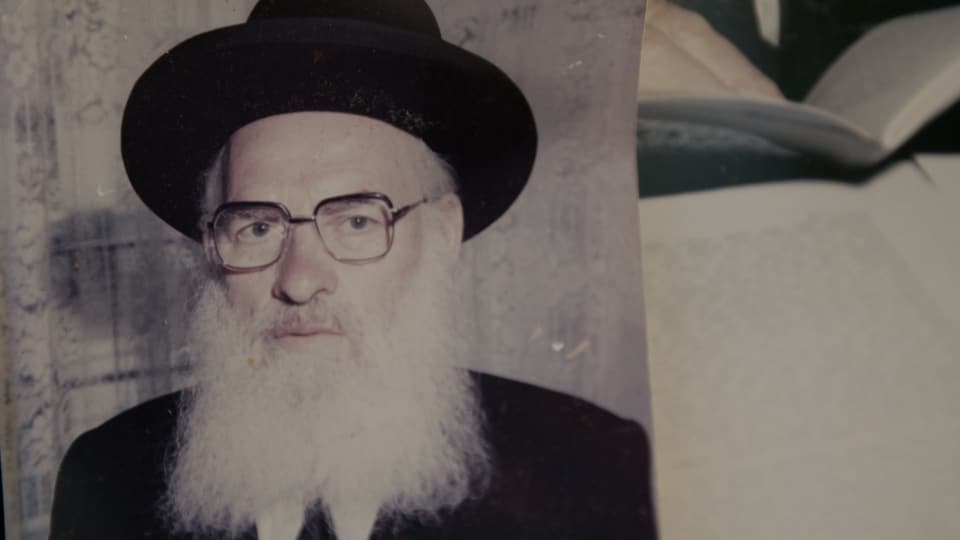 Porträtbild des Rabbiners Abraham Grünbaum.