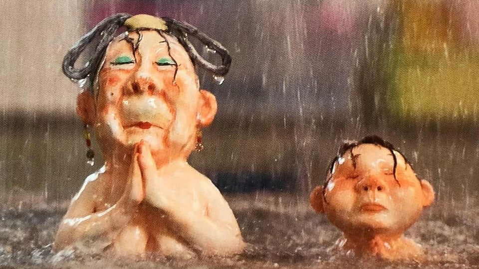Illu: Zwei Männer im Regen, der eine hat die Hände gefaltet.