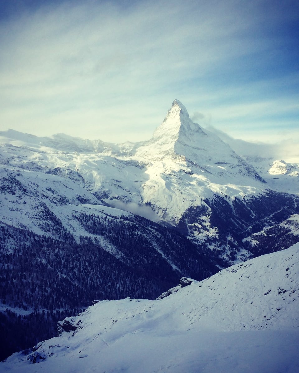 Schneebedecktes Matterhorn.