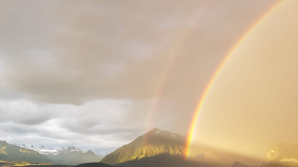 doppelter Regenbogen.