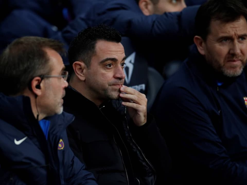 Barcelona-Trainer Xavi (M.).