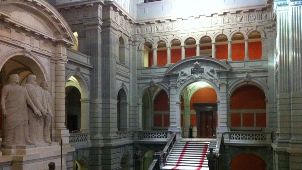 Eingangshalle Parlamentsgebäude