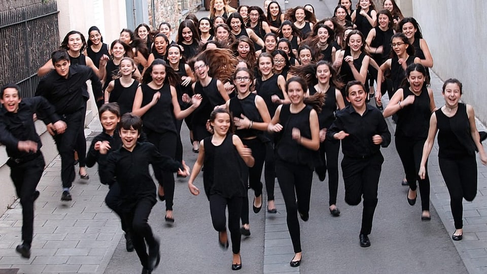 Veus – Cor Infantil Amics de la Unió Veus – Cor Infantil Amics de la Unió