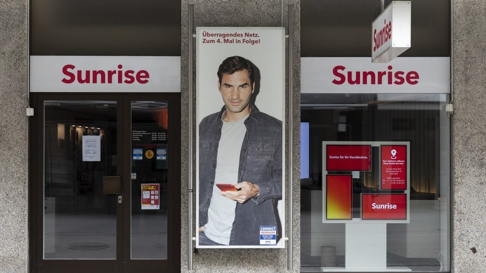 Sunrise-Werbeplakat mit Roger Federer
