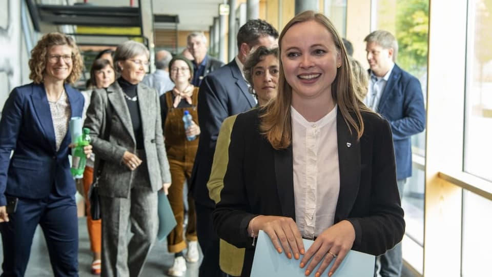 Laura Dittli am Wahltag in Zug