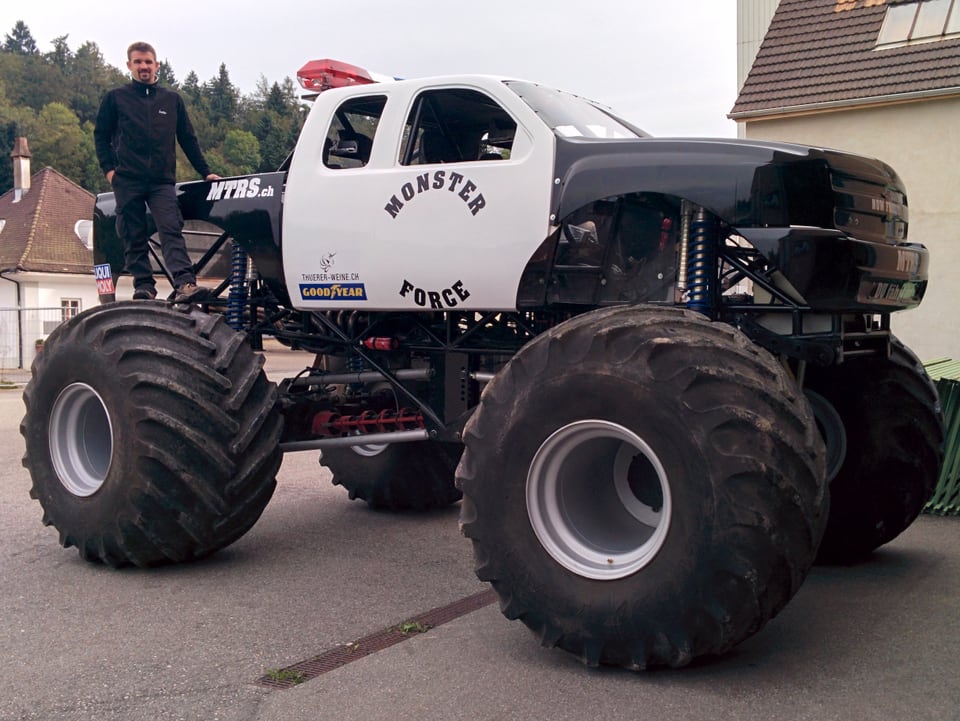 Monster Truck von Ändu Urech