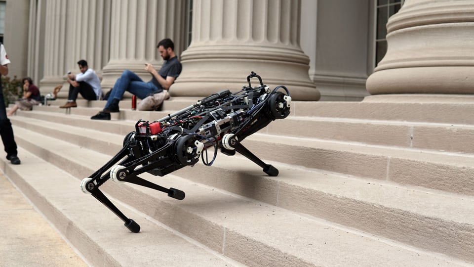 The picture shows the robot MIT-Cheetah three.