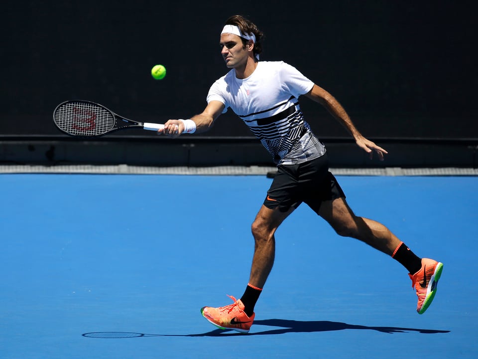 Roger Federer beim Training in Melbourne.