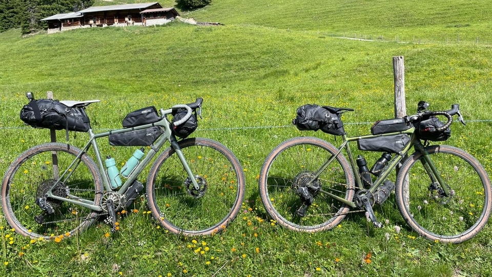 Auf Veloreise durch die Schweiz