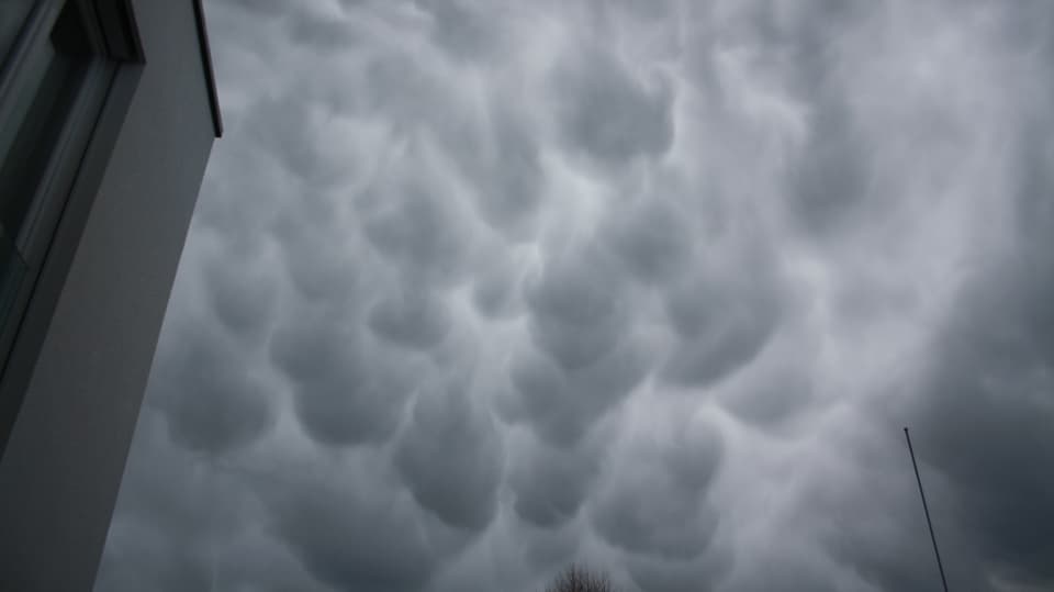 Am Montagnachmittag gab es in Winterthur spektakuläre Mammatuswolken zu sehen.
