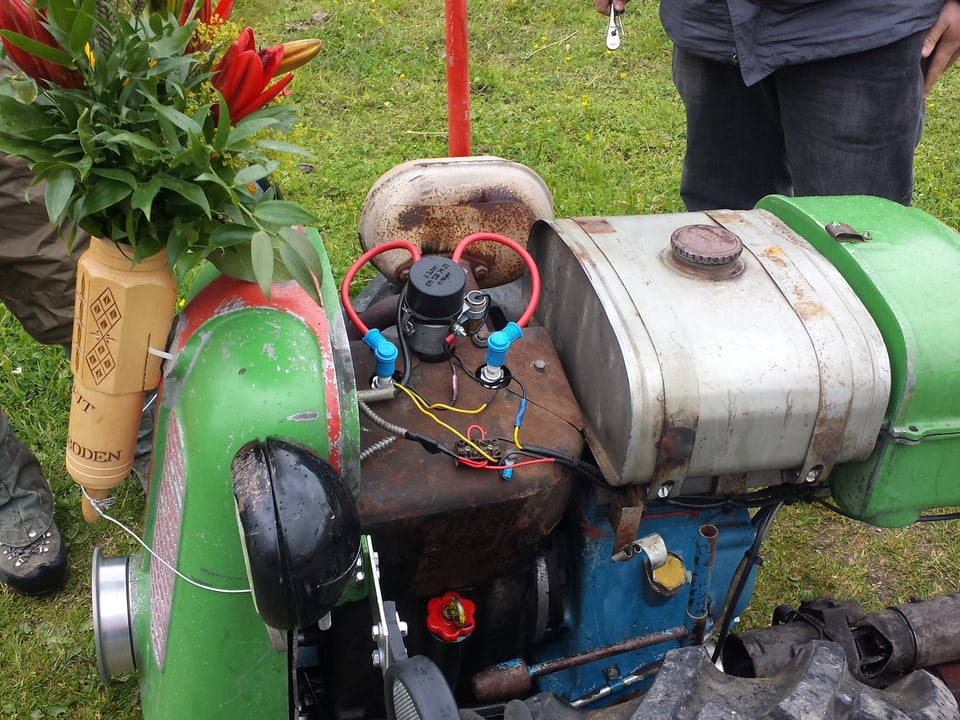 Blick auf den Motor des Einachsers.