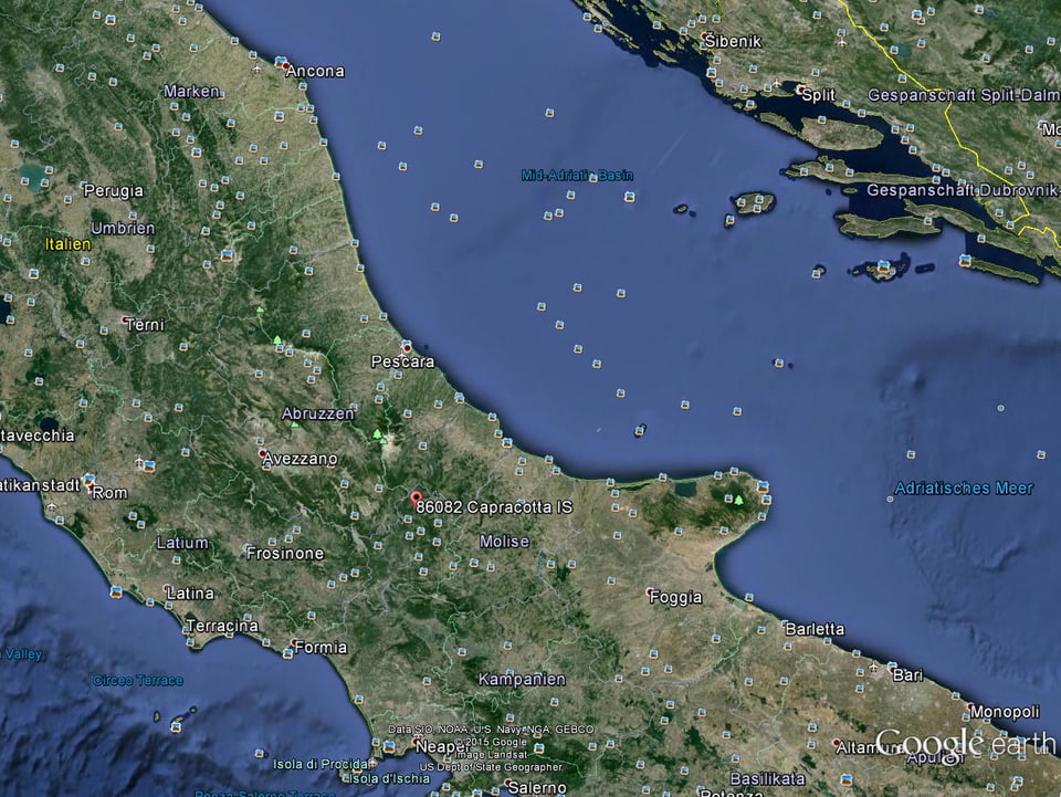 Eine Google Earth Karte von Italien, rot markiert das Dorf Capracotta