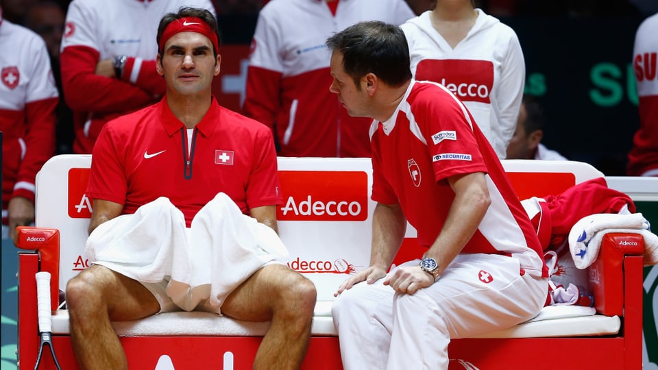 Roger Federer und Severin Lüthi. 