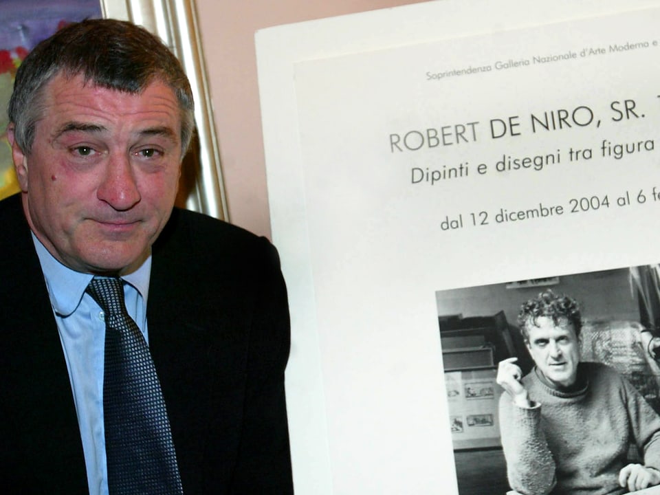 Robert De Niro neben einer Fotografie seines Vaters
