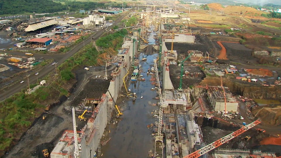 Baustelle des Panama-Kanals von oben.