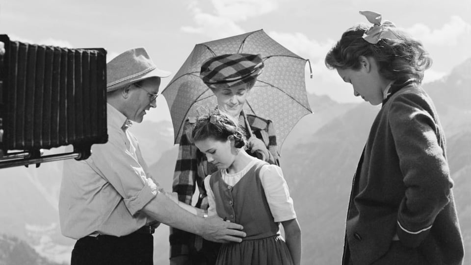 Schnyder während den Dreharbeiten zu «Heidi und Peter» 1954.