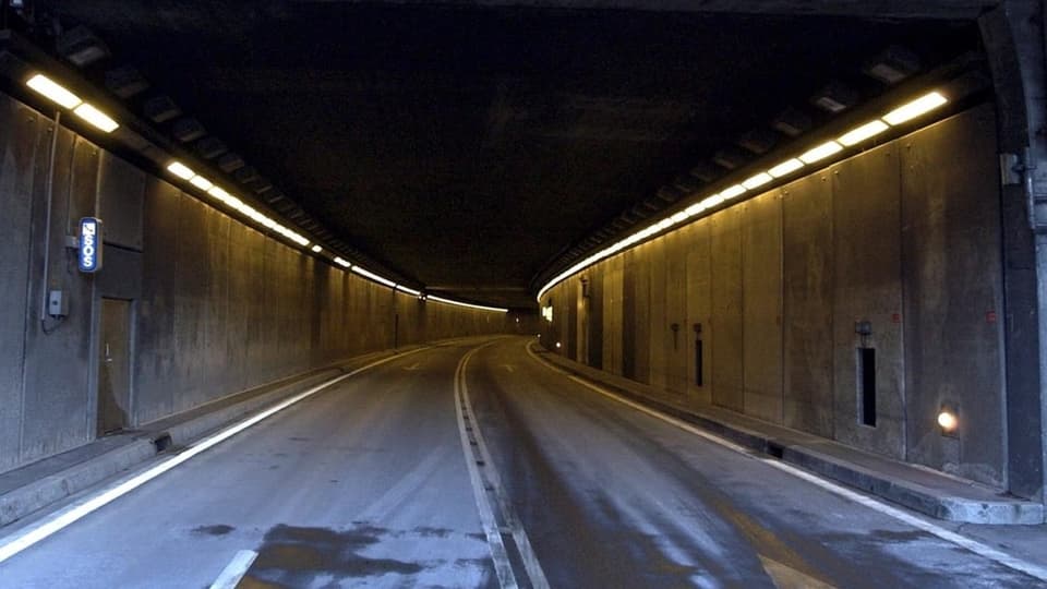 Eingangsbereich des Gotthard-Strassentunnels