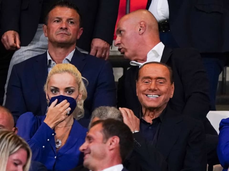 Silvio Berlusconi im Fussballstadion