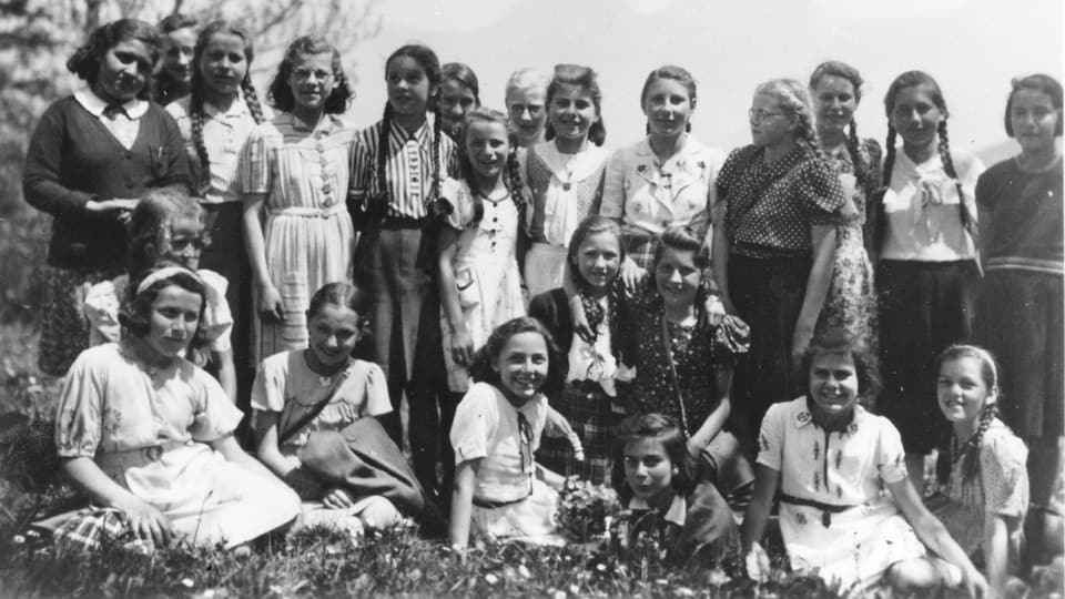 Bild der Schulklasse die 1942 mit dem Brief an den Bundesrat auf sich aufmerksam gemacht hat. 