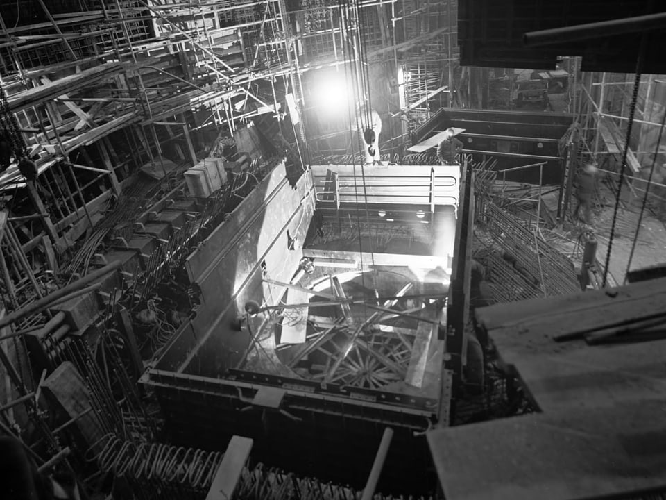 Bau der Reaktorgrube im Jahr 1964