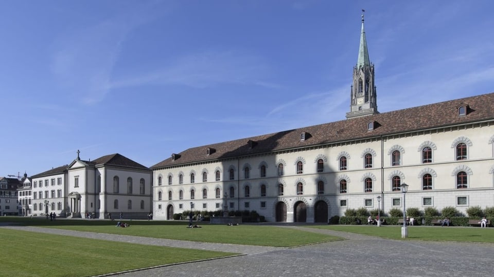 Klosterhof St. Gallen mit Kantonsgerichtsgebäude