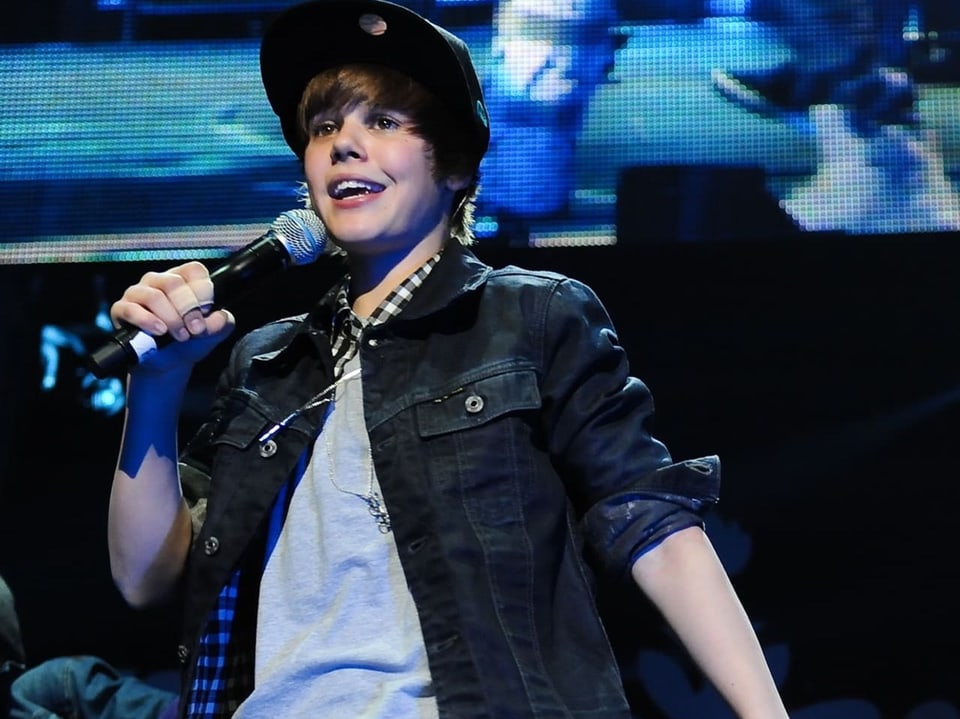 Sänger Justin Bieber tritt beim Jingle Ball 2009 im Madison Square Garden in New York am Freitag, 11. Dezember 2009, auf