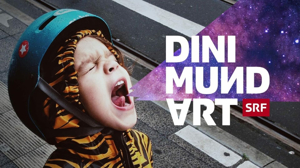 Kind mit Helm und Tigerkostüm schreit "Dini Mundart"
