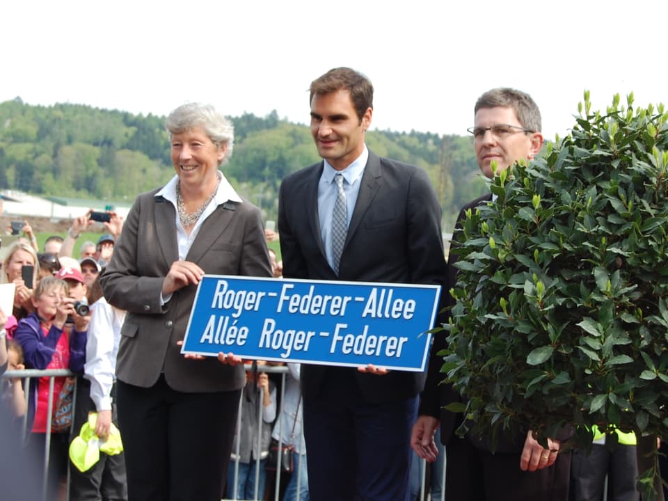 Die Roger-Federer-Allee in Biel ist eingeweiht.