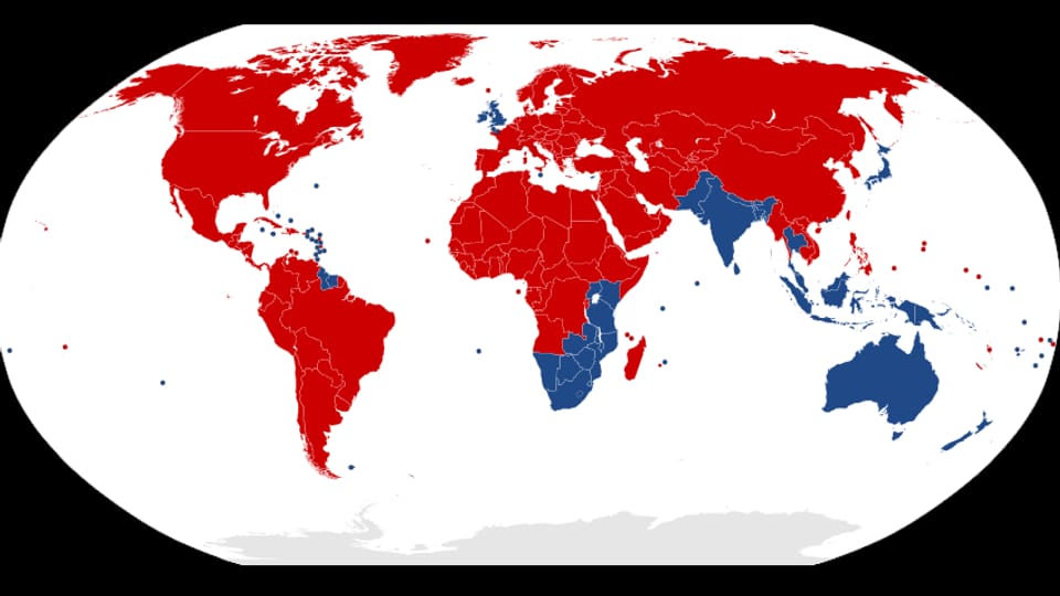 Weltkarte mit Links- und Rechtsverkehr