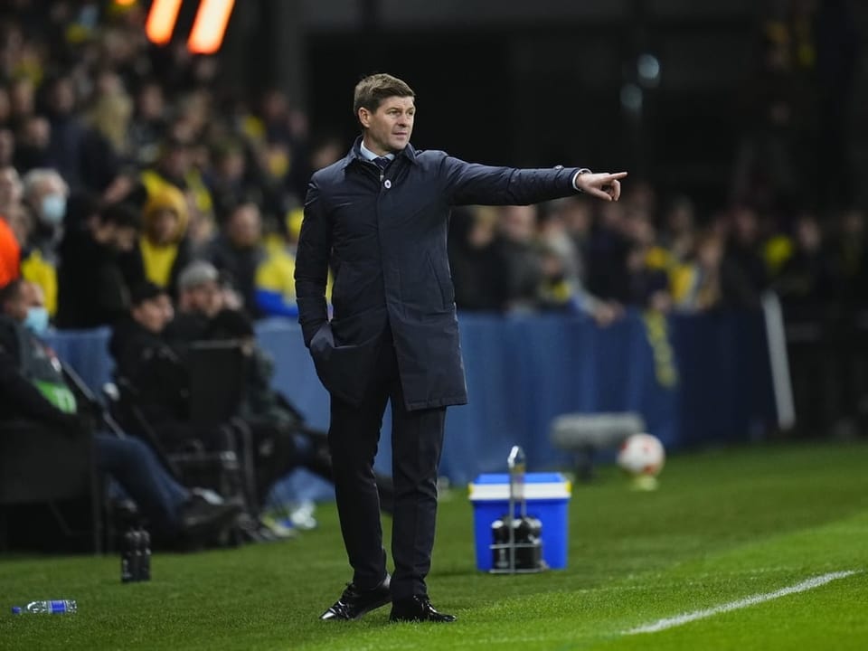 Zurück in der Premier League Steven Gerrard steht neu an der Seitenlinie bei Aston Villa.