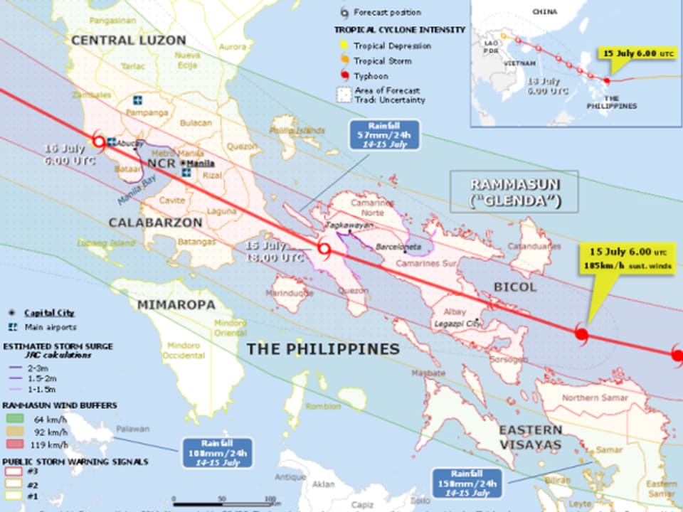 Kartenausschnitt der Philippinen mit punktuellen Messungen von Niederschlag, Wind, Sturmflut. Oben rechts ist die prognostizierte Zugbahn von Taifun Rammasun abgebildet.