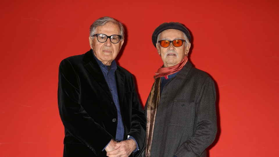 Paolo und Vittorio Taviani an einer Preisverleihung in Mailand, 2015. 