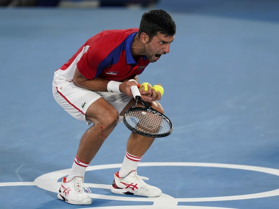Novak Djokovic zieht im Halbfinal gegen Alexander Zverev den Kürzeren und muss den Goldtraum von Olympia zumindest für die nächsten drei Jahre begraben. 