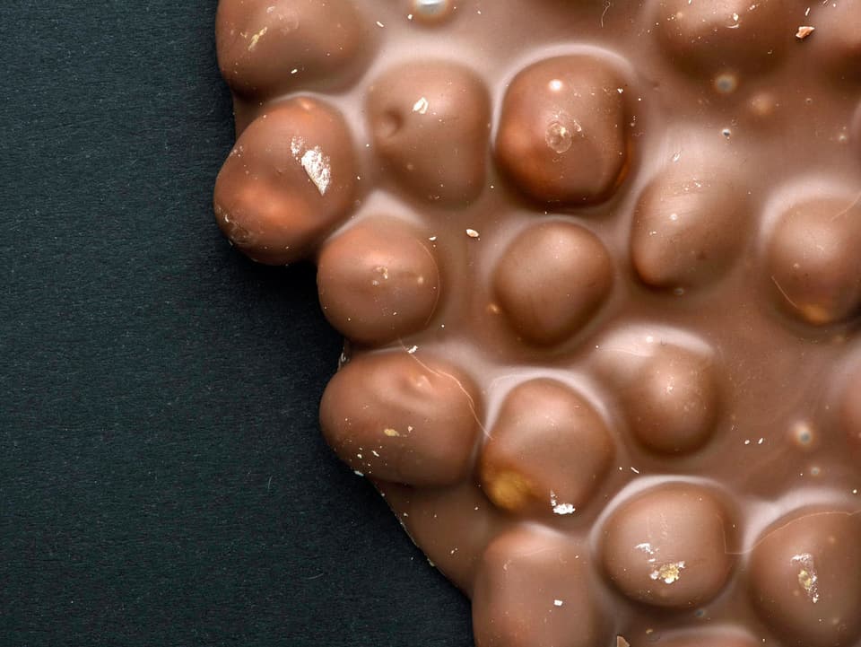 Bruchschokolade, Schweizer Schokolade vom Chocolatier Läderach. (keystone)