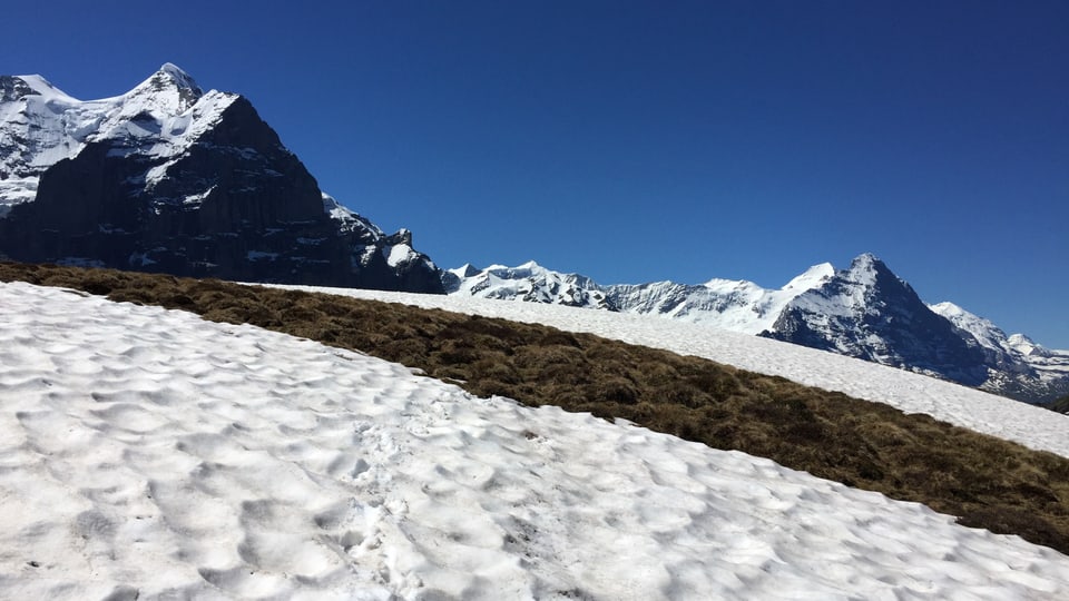 Bei einer Nullgradgrenze oberhalb von 4000 Metern schmilzt der Schnee wieder rasant dahin. 